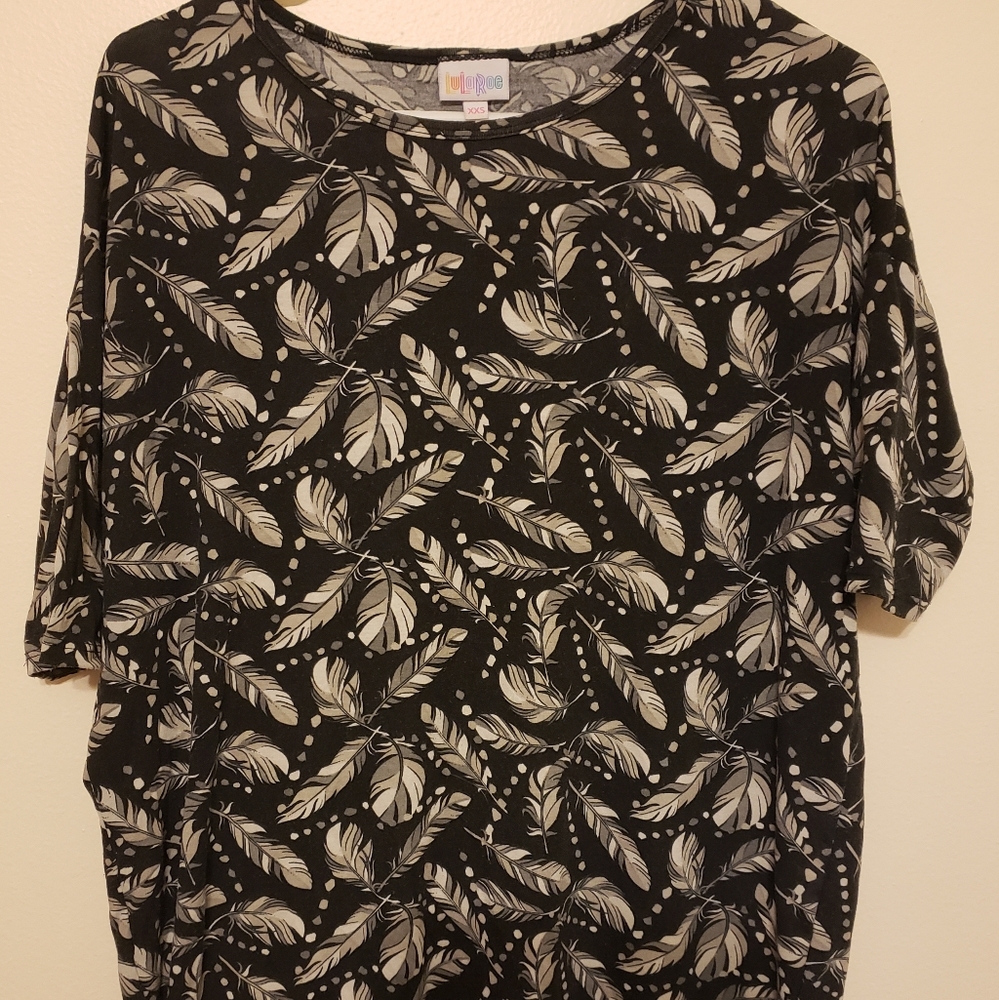 LulaRoe Feathers Irma Top